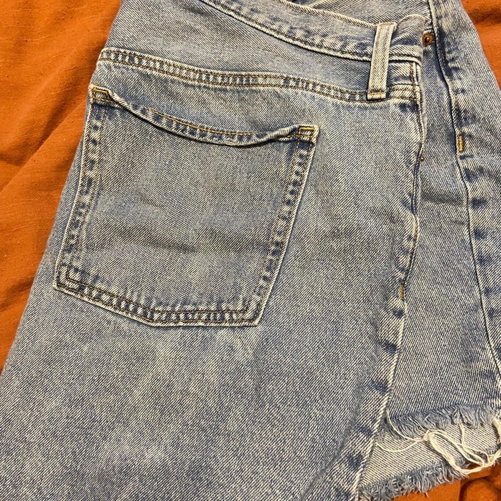 Old Navy High Rise Slouchy Jean shorts (size 18) - Picture 3 of 3